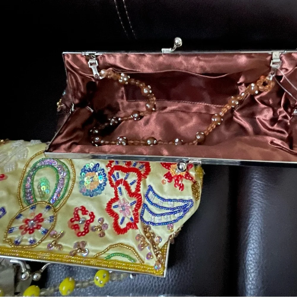 Designed with sequence bag - Picture 5 of 5